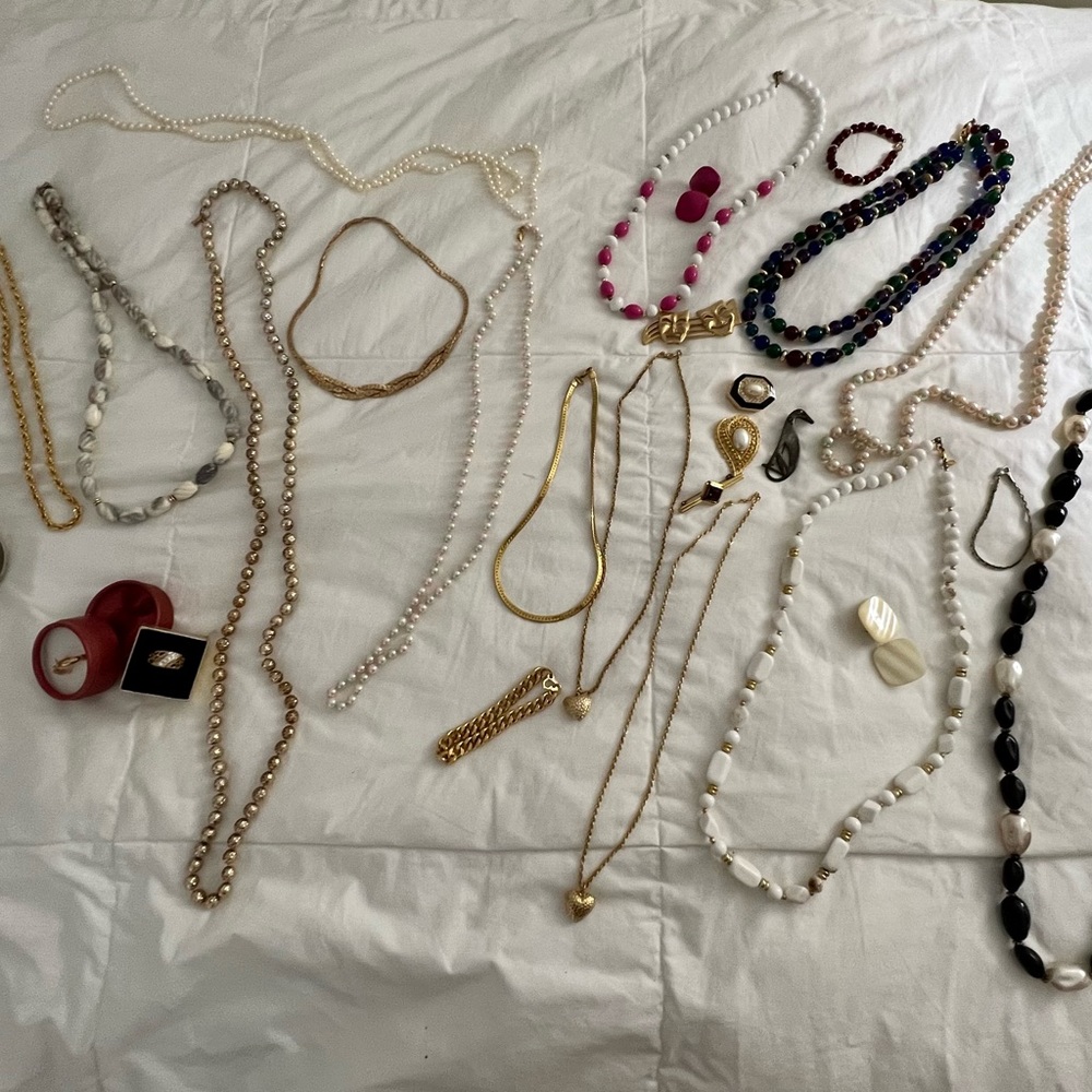 Lot of Costume Jewelry- 28 pieces